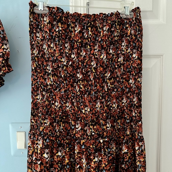 Two piece set - Picture 4 of 5